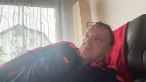 Snapshot of tom6644 chatting on 12-22-24, 12:16 Tom online show from 12-22-24, 12:16