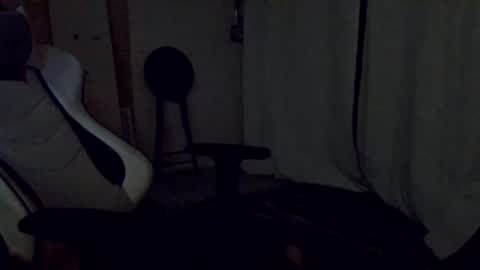 Tom online show from 11-01-25, 10:06