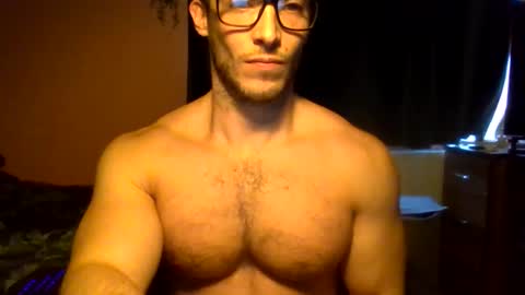 Snapshot of tom90ukx chatting on 11-28-25, 03:36 tom90ukx online show from 11-28-25, 03:36