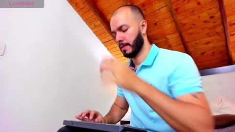   online show from 11-09-25, 01:31