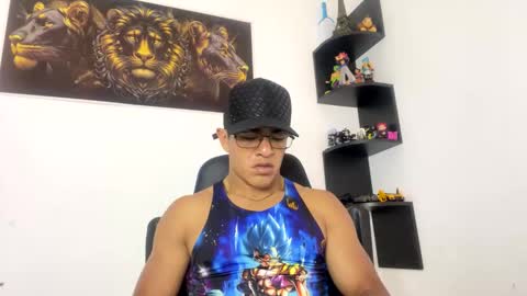 Snapshot of tom_kingfit chatting on 02-27-25, 06:20 SPORTSFIT29 online show from 02-27-25, 06:20