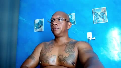 Tom Miller online show from 11-21-25, 01:59