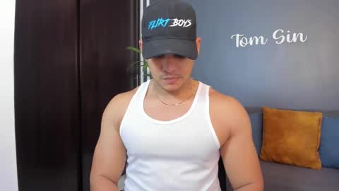 Tom Sin online show from 01-20-25, 09:22