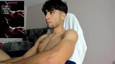 Snapshot of tom_walton chatting on 01-29-25, 11:25 tom online show from 01-29-25, 11:25