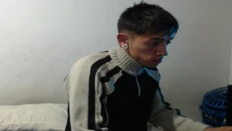tomas_turbado_ online show from 04-07-26, 06:36