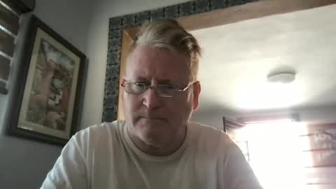 Hola online show from 02-05-25, 06:15