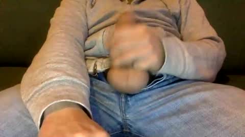 tombi125 online show from 02-18-25, 05:10