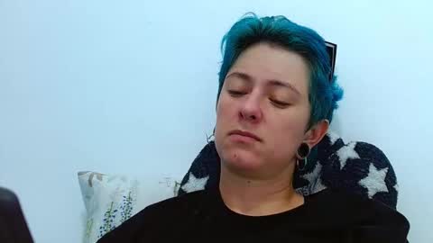 Snapshot of tomboyblue chatting on 03-14-26, 08:03 Blue online show from 03-14-26, 08:03