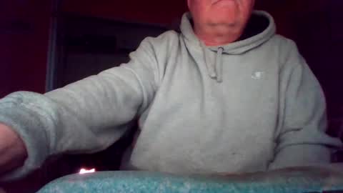 tomcat4848 online show from 11-16-25, 10:43