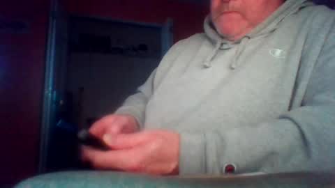 Snapshot of tomcat4848 chatting on 07-07-26, 01:08 tomcat4848 online show from 07-07-26, 01:08