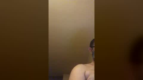 tomcop11111 online show from 06-15-26, 10:39