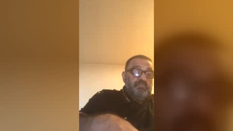 tomcop11111 online show from 07-14-26, 02:05