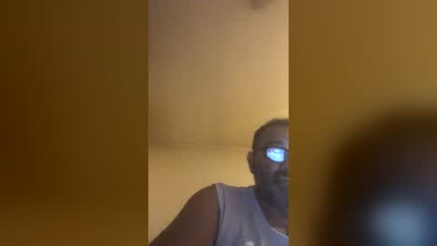 tomcop11111 online show from 07-20-26, 12:14