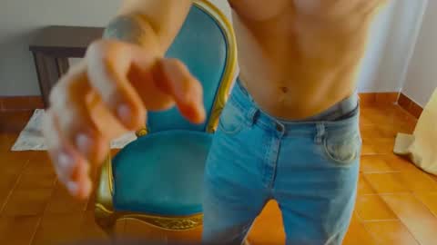 tomDavisXl online show from 10-27-25, 04:33