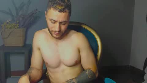 tomDavisXl online show from 10-29-25, 05:10