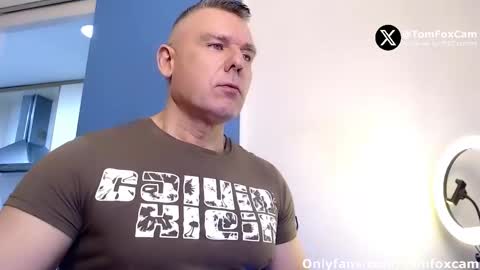 Tom Fox online show from 01-07-26, 05:54