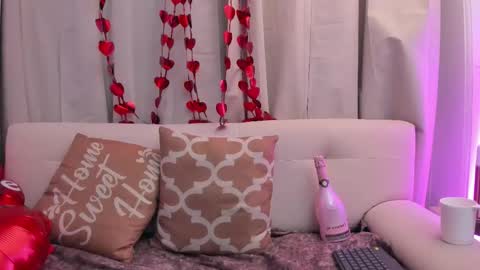 Snapshot of tommas_johnson chatting on 02-15-26, 03:47 Tomas online show from 02-15-26, 03:47