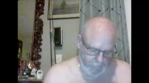 Tommie online show from 10-23-25, 10:58