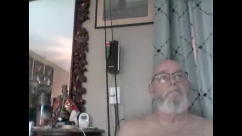 Tommie online show from 11-23-25, 12:27