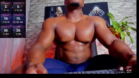 Snapshot of tommike388 chatting on 12-23-24, 02:56 Tom Mike online show from 12-23-24, 02:56
