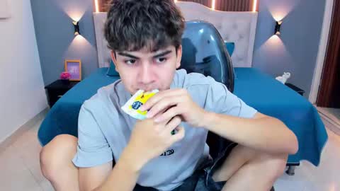 Tommy  online show from 03-14-26, 03:34