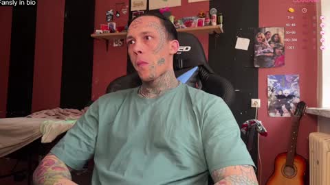 Snapshot of tommy__gun_ chatting on 12-30-24, 08:43 Tommy and Katana online show from 12-30-24, 08:43