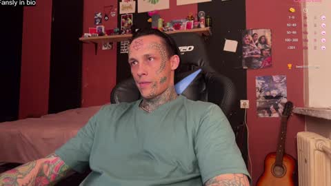 Snapshot of tommy__gun_ chatting on 12-30-24, 07:42 Tommy and Katana online show from 12-30-24, 07:42