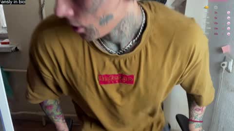 Snapshot of tommy__gun_ chatting on 01-14-25, 09:13 Tommy and Katana online show from 01-14-25, 09:13