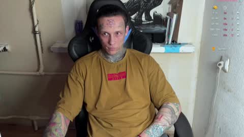 Snapshot of tommy__gun_ chatting on 01-14-25, 03:04 Tommy and Katana online show from 01-14-25, 03:04