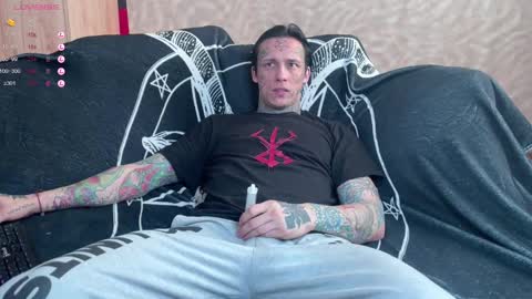 Snapshot of tommy__gun_ chatting on 02-16-25, 06:32 Tommy and Katana online show from 02-16-25, 06:32