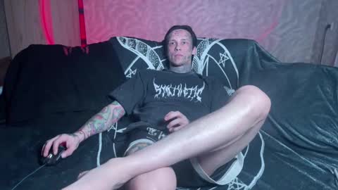 Snapshot of tommy__gun_ chatting on 03-01-25, 03:38 Tommy and Katana online show from 03-01-25, 03:38