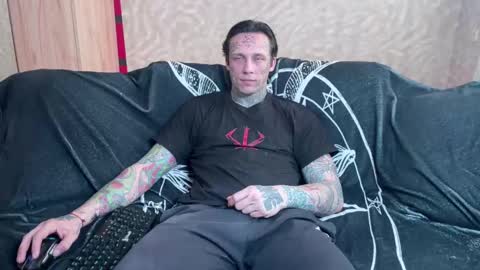 Snapshot of tommy__gun_ chatting on 03-12-25, 05:57 Tommy and Katana online show from 03-12-25, 05:57