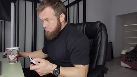 Snapshot of tommy_burnzzz chatting on 03-03-25, 09:00 tommy burnzzz online show from 03-03-25, 09:00