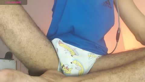   Thomas    online show from 02-08-26, 12:14