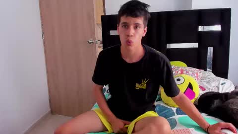   online show from 09-08-25, 04:28