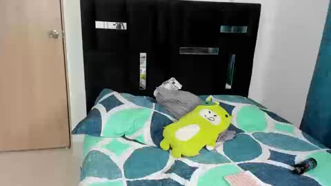   online show from 09-26-25, 10:36