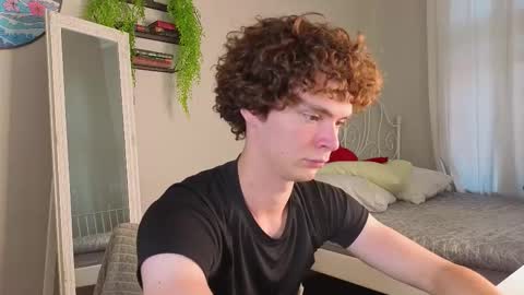 Tommy online show from 09-09-25, 03:44