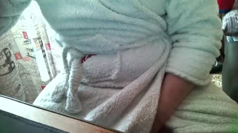 Tommi Li online show from 04-13-26, 06:19