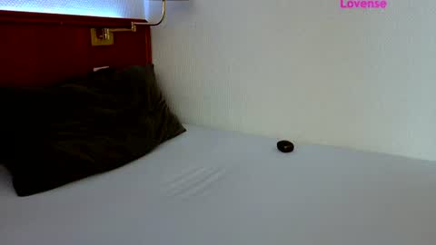 Snapshot of tommy_rafs chatting on 07-30-26, 11:53 Thomas online show from 07-30-26, 11:53