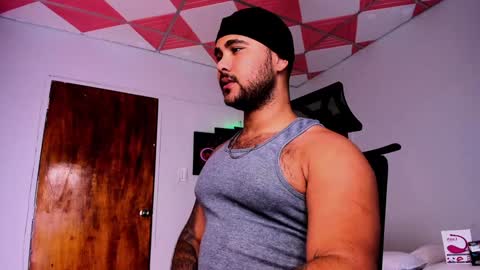 tommy_sccott online show from 02-07-25, 04:16