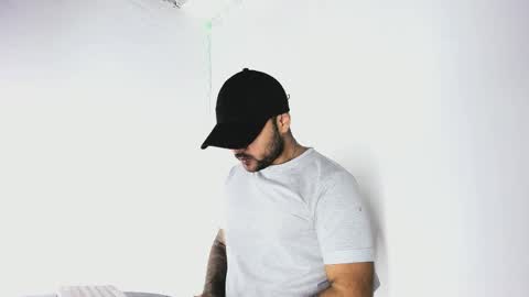 tommy_sccott online show from 10-11-25, 11:03