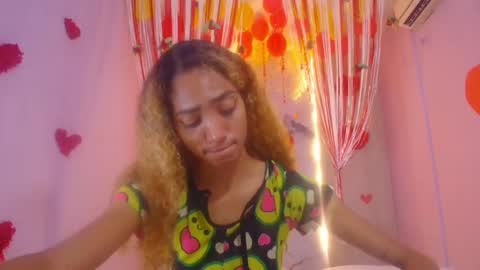 tommy_sweet1 online show from 02-11-25, 12:58