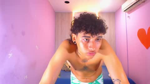 tommy_sweet1 online show from 03-09-25, 03:38