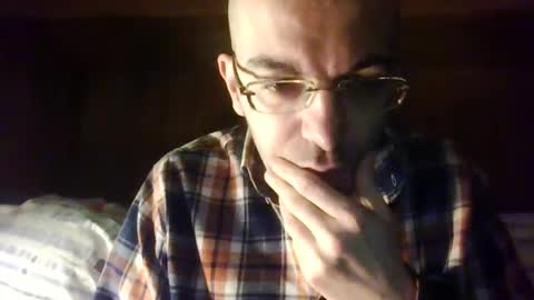 Snapshot of tommycorner chatting on 12-24-24, 09:33 tommycorner online show from 12-24-24, 09:33