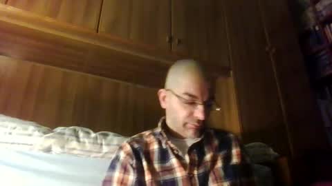 Snapshot of tommycorner chatting on 12-25-24, 08:39 tommycorner online show from 12-25-24, 08:39