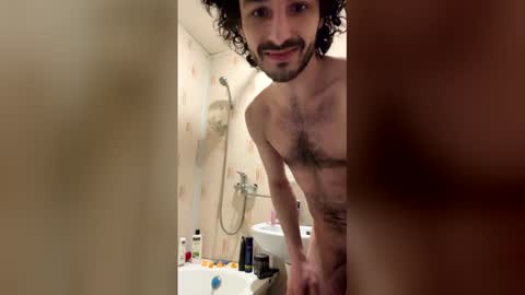 Snapshot of tommycream chatting on 03-04-26, 02:28 Tommy online show from 03-04-26, 02:28