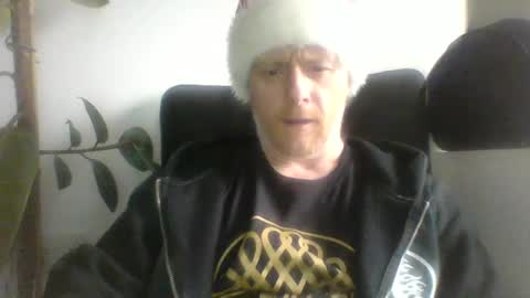 Snapshot of tommyfilthee chatting on 12-13-24, 11:23 tommyfilthee online show from 12-13-24, 11:23