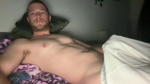 Snapshot of tommygunzsolo chatting on 06-28-26, 05:08 tommygunzsolo online show from 06-28-26, 05:08