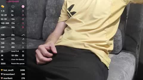 Snapshot of tommyshe1by chatting on 09-13-25, 11:32 tommyshe1by online show from 09-13-25, 11:32