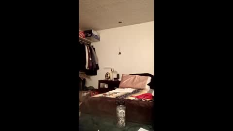 tommysprungger3 online show from 04-29-26, 02:48